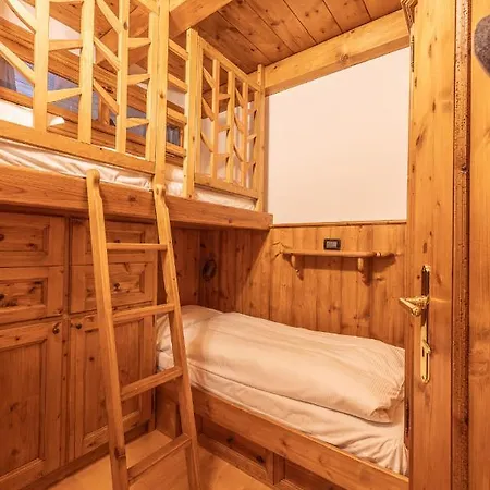 Casa Lacedel 2, On Slopes Lägenhet Cortina dʼAmpezzo